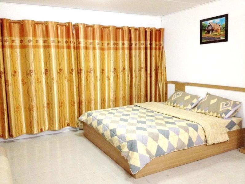 Sk Muang Thong Thani Bangkok Zimmer foto